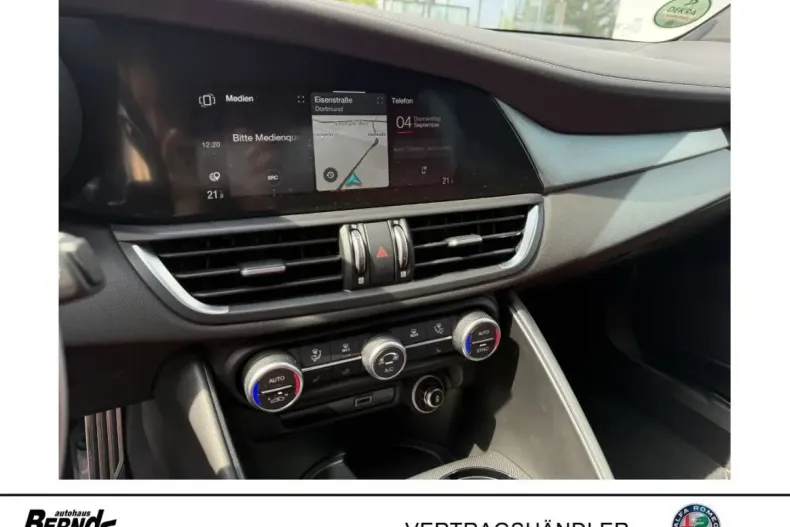 Alfa Romeo Giulia din 2024 cu 4.999 km - oferta ALF124602 - foto 5