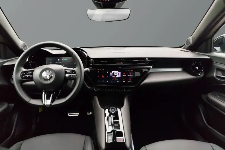 Alfa Romeo Junior din 2024 cu 1.500 km - oferta ALF124606 - foto 14