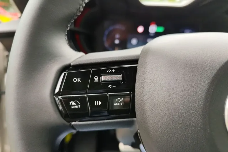 Alfa Romeo Junior din 2024 cu 1.500 km - oferta ALF124606 - foto 16