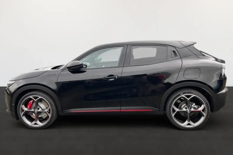 Alfa Romeo Junior din 2025 cu 6.000 km - oferta ALF124608 - foto 4