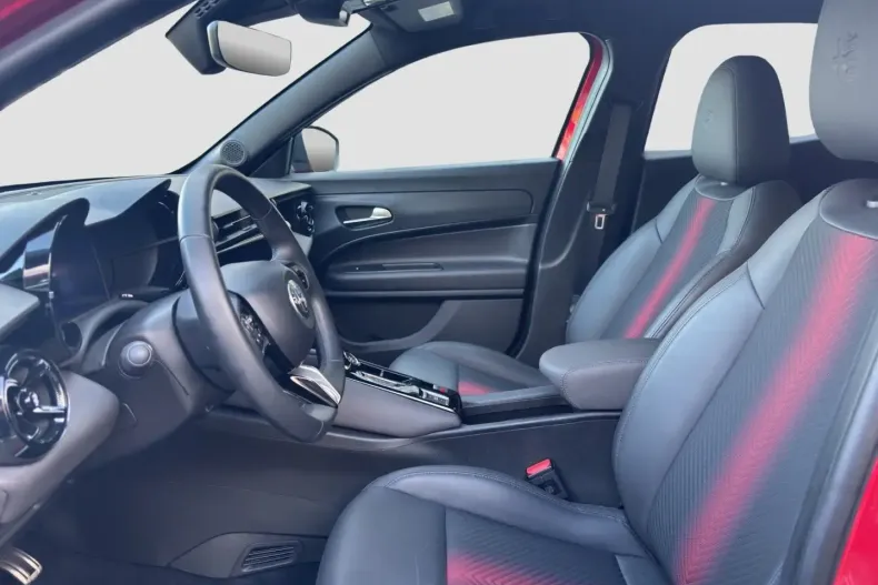 Alfa Romeo Junior din 2024 cu 11.000 km - oferta ALF124612 - foto 10