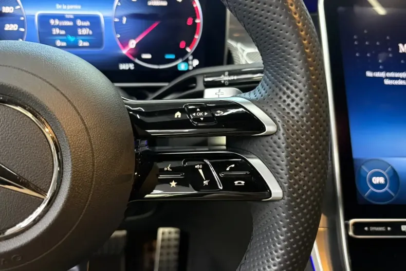 Mercedes-Benz GLC 220 din 2025 cu 12.800 km - oferta MER124613 - foto 22