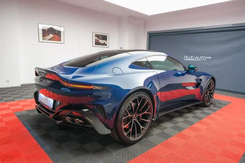 Aston Martin V8 Vantage din 2024 cu 1.329 km - oferta AST124617 - foto 5