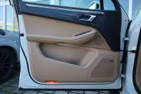 Porsche Macan din 2021 cu 76.321 km - oferta POR124624 - foto 10