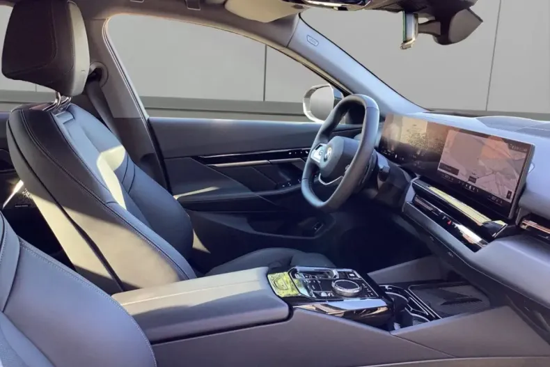 BMW 520 din 2024 cu 48.854 km - oferta BMW124627 - foto 5