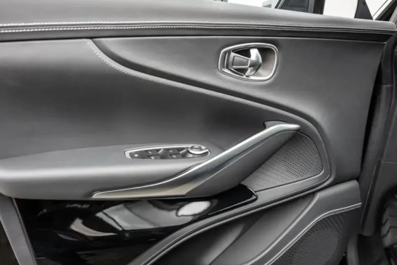 Aston Martin DBX din 2023 cu 7.330 km - oferta AST124629 - foto 16