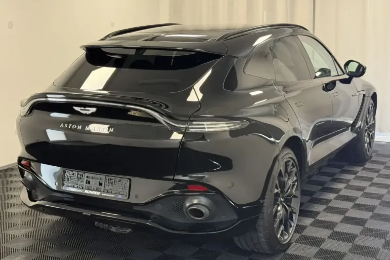 Aston Martin DBX din 2023 cu 10.750 km - oferta AST124631 - foto 8