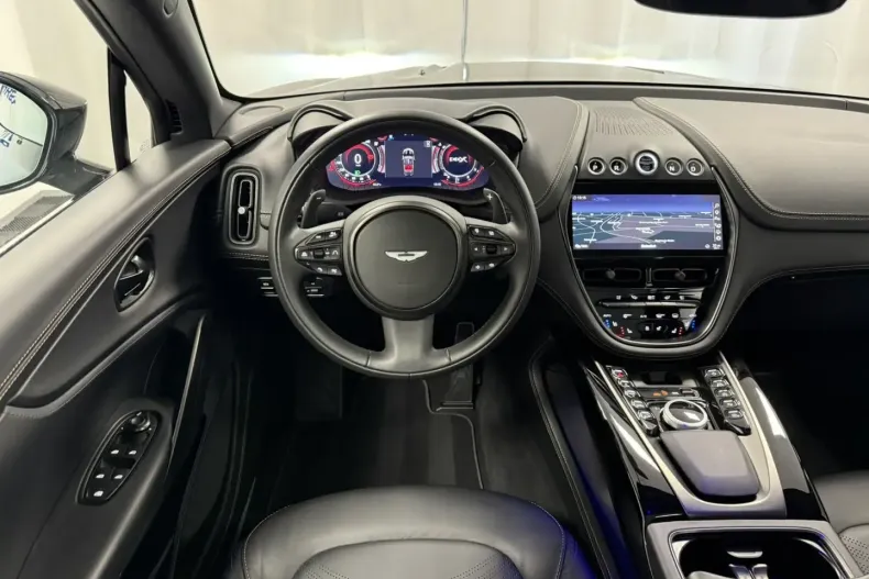 Aston Martin DBX din 2023 cu 10.750 km - oferta AST124631 - foto 13