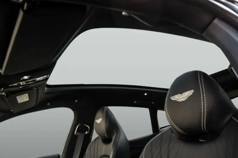 Aston Martin DBX din 2023 cu 6.404 km - oferta AST124632 - foto 12