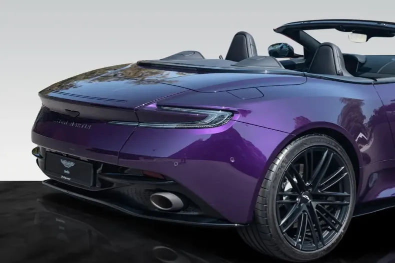 Aston Martin DB12 din 2024 cu 1.111 km - oferta AST124637 - foto 13