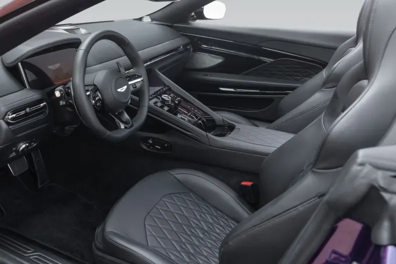 Aston Martin DB12 din 2024 cu 1.111 km - oferta AST124637 - foto 20