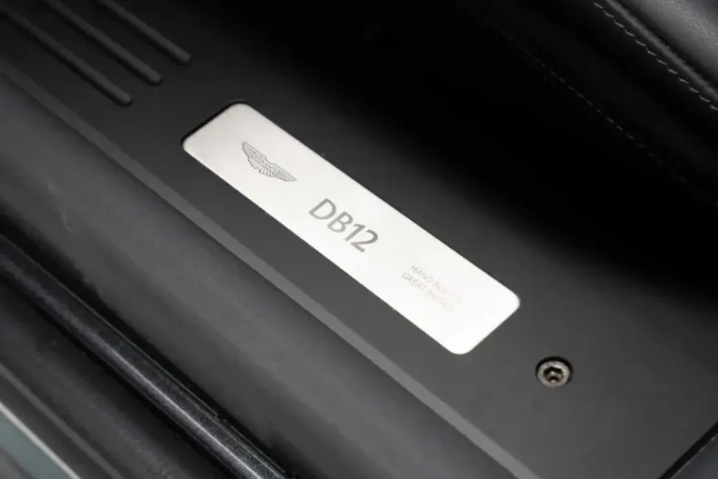 Aston Martin DB12 din 2024 cu 13.300 km - oferta AST124640 - foto 28