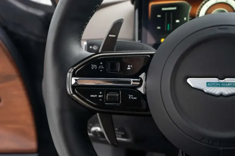 Aston Martin DB12 din 2024 cu 13.300 km - oferta AST124640 - foto 34