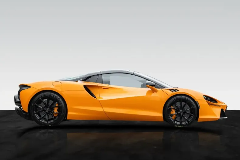 McLaren Artura din 2024 cu 15.000 km - oferta MCL124643 - foto 5