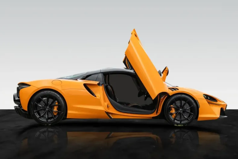 McLaren Artura din 2024 cu 15.000 km - oferta MCL124643 - foto 6