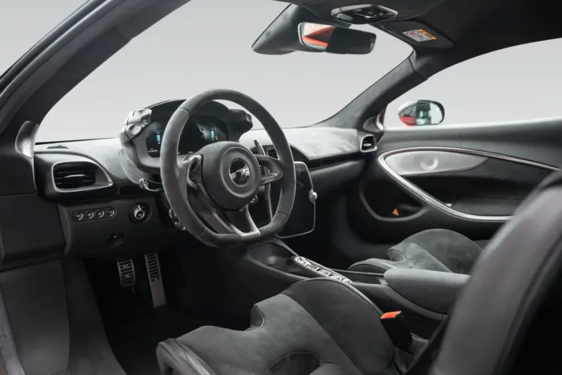 McLaren Artura din 2024 cu 6.900 km - oferta MCL124648 - foto 6