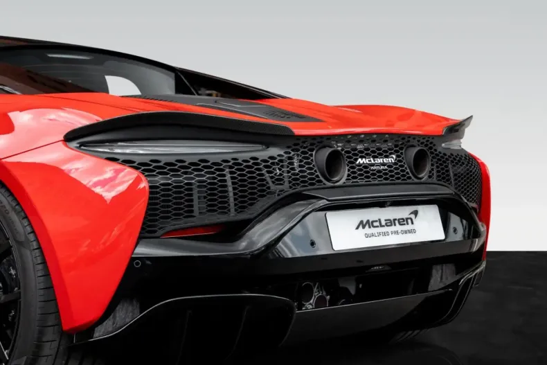 McLaren Artura din 2024 cu 6.900 km - oferta MCL124648 - foto 13