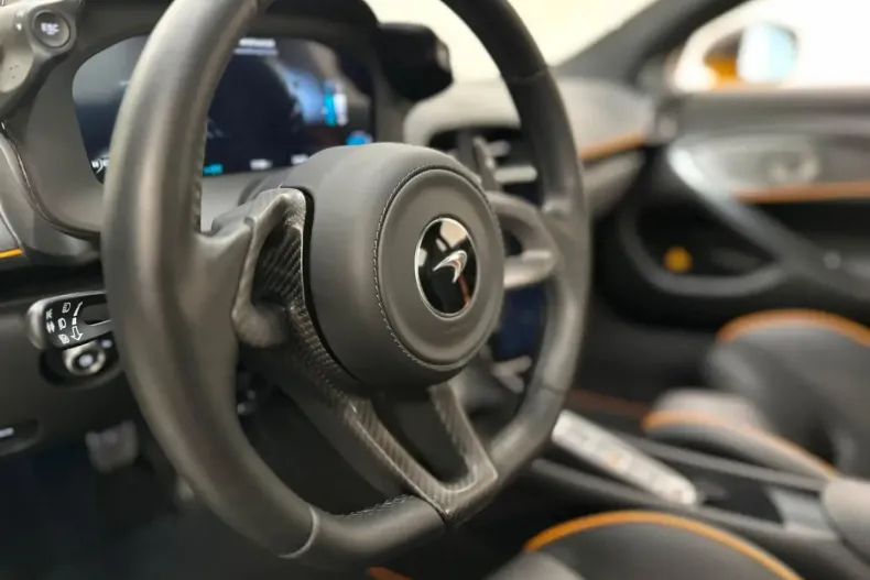 McLaren Artura din 2024 cu 7.500 km - oferta MCL124651 - foto 8