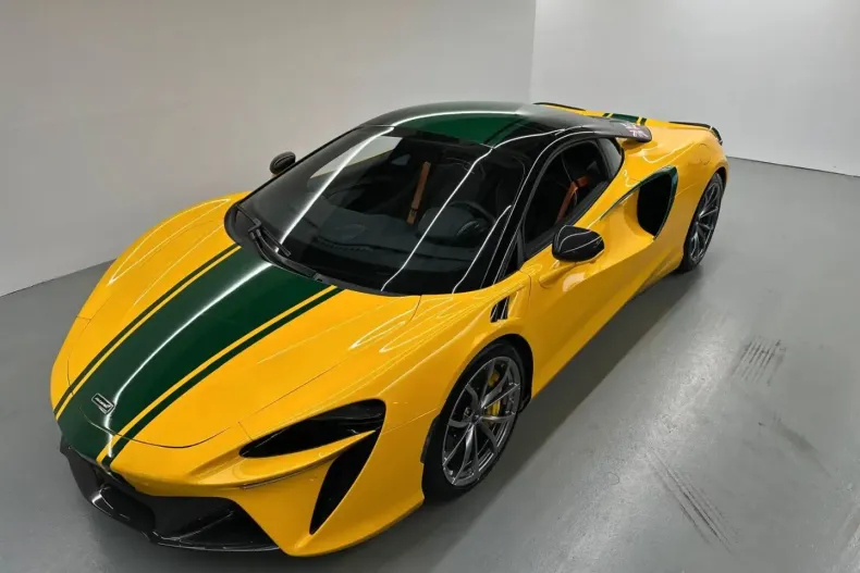 McLaren Artura din 2024 cu 7.500 km - oferta MCL124651 - foto 15