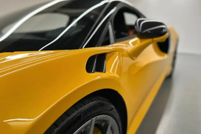 McLaren Artura din 2024 cu 7.500 km - oferta MCL124651 - foto 17