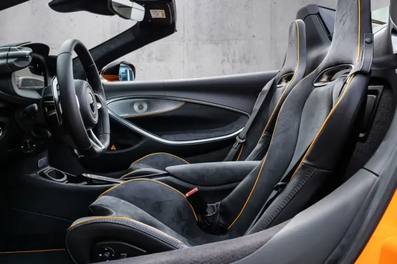 McLaren Artura din 2024 cu 4.850 km - oferta MCL124652 - foto 9