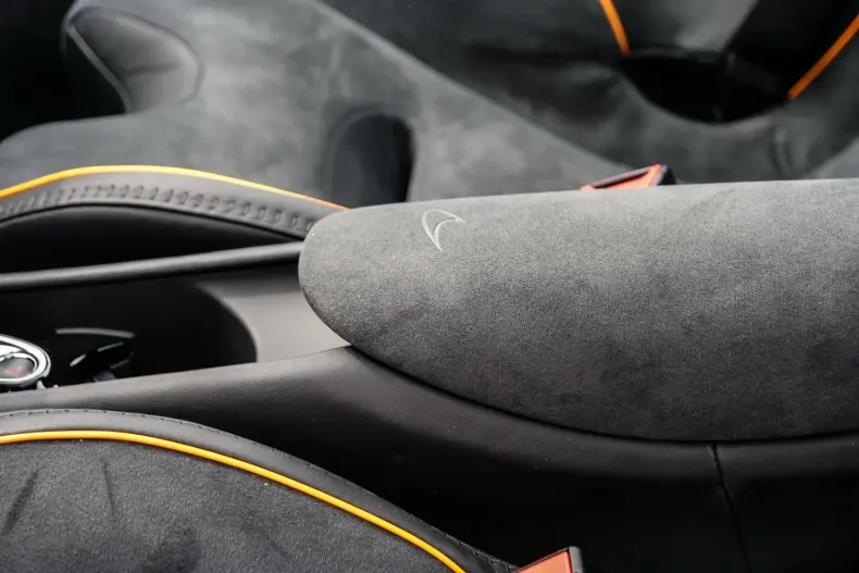 McLaren Artura din 2024 cu 4.850 km - oferta MCL124652 - foto 30