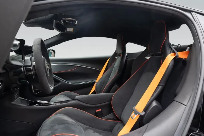 McLaren Artura din 2023 cu 6.500 km - oferta MCL124654 - foto 4