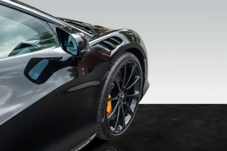 McLaren Artura din 2023 cu 6.500 km - oferta MCL124654 - foto 12