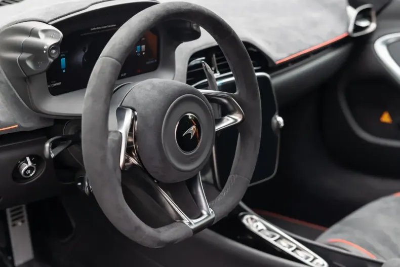 McLaren Artura din 2023 cu 6.500 km - oferta MCL124654 - foto 20