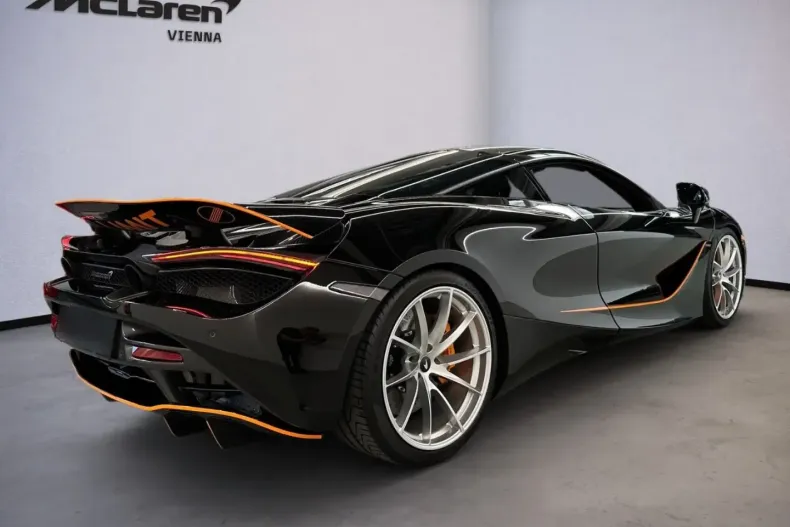 McLaren 720S din 2022 cu 19.800 km - oferta MCL124657 - foto 3