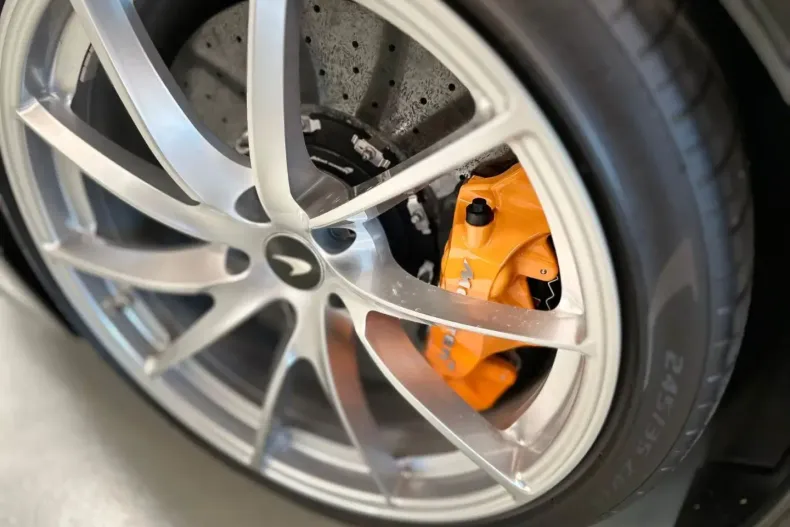 McLaren 720S din 2022 cu 19.800 km - oferta MCL124657 - foto 9