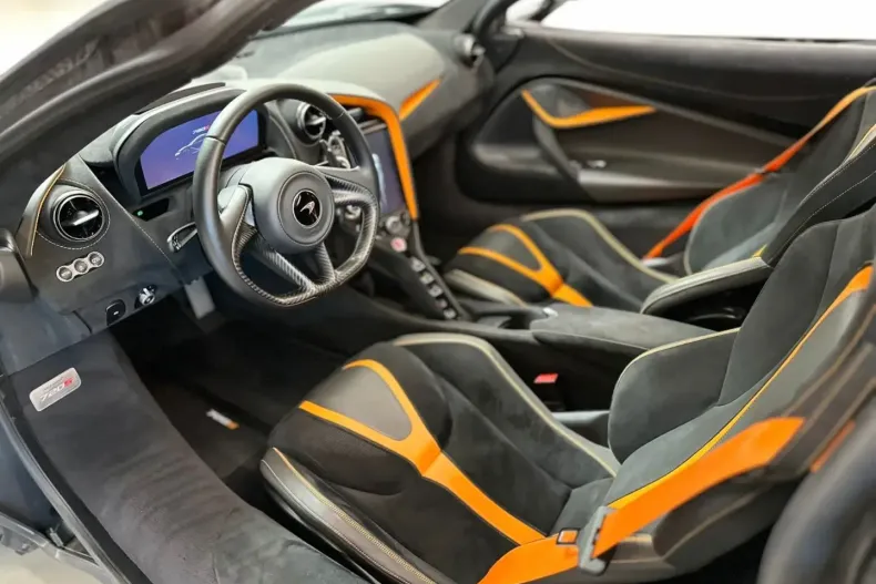 McLaren 720S din 2022 cu 19.800 km - oferta MCL124657 - foto 10