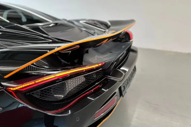 McLaren 720S din 2022 cu 19.800 km - oferta MCL124657 - foto 18