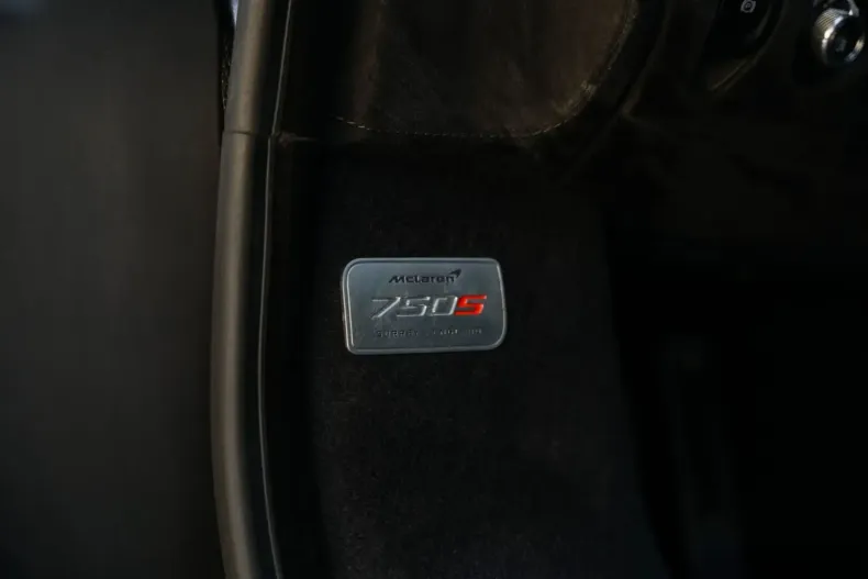 McLaren 750S din 2023 cu 9.600 km - oferta MCL124660 - foto 29