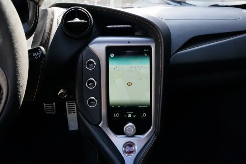 McLaren 750S din 2024 cu 3.530 km - oferta MCL124666 - foto 16