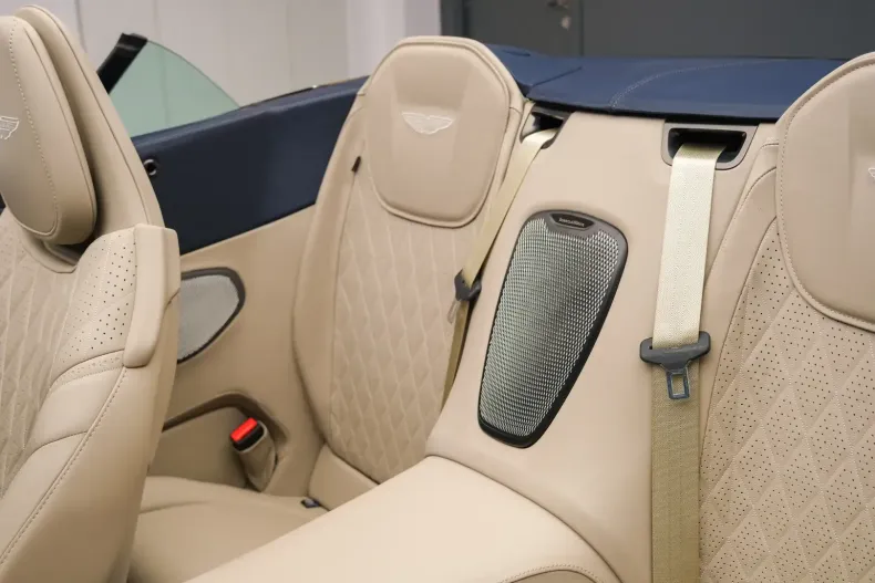 Aston Martin DB12 din 2024 cu 5.800 km - oferta AST124669 - foto 15