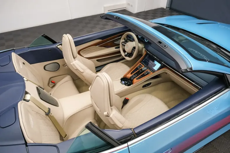 Aston Martin DB12 din 2024 cu 5.800 km - oferta AST124669 - foto 16