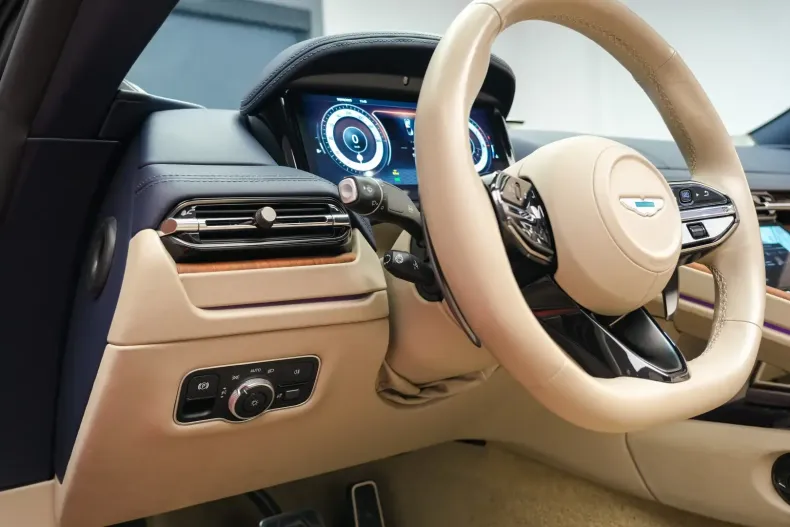 Aston Martin DB12 din 2024 cu 5.800 km - oferta AST124669 - foto 17