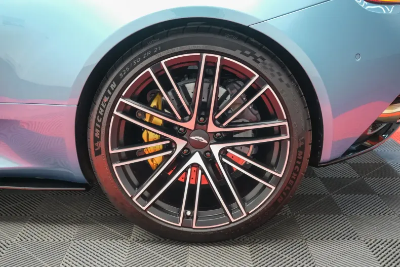 Aston Martin DB12 din 2024 cu 5.800 km - oferta AST124669 - foto 27