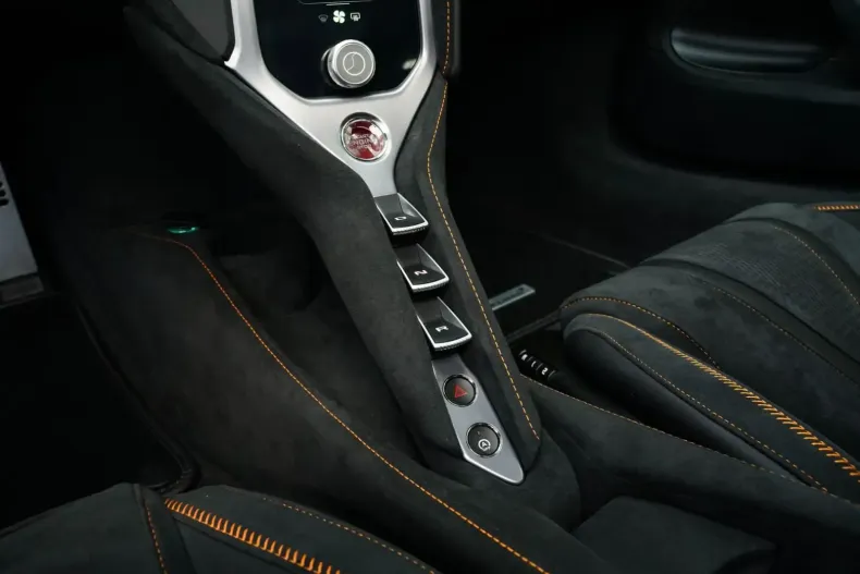 McLaren 750S din 2024 cu 10.900 km - oferta MCL124671 - foto 20