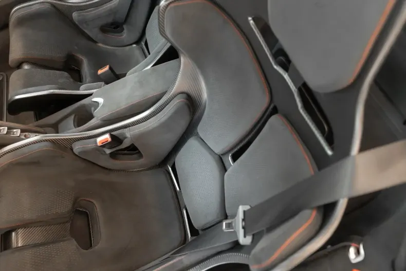 McLaren 750S din 2023 cu 9.500 km - oferta MCL124673 - foto 13