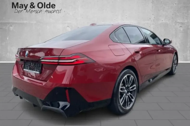 BMW 520 din 2024 cu 29.927 km - oferta BMW124674 - foto 4