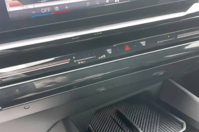 BMW 520 din 2024 cu 29.927 km - oferta BMW124674 - foto 12