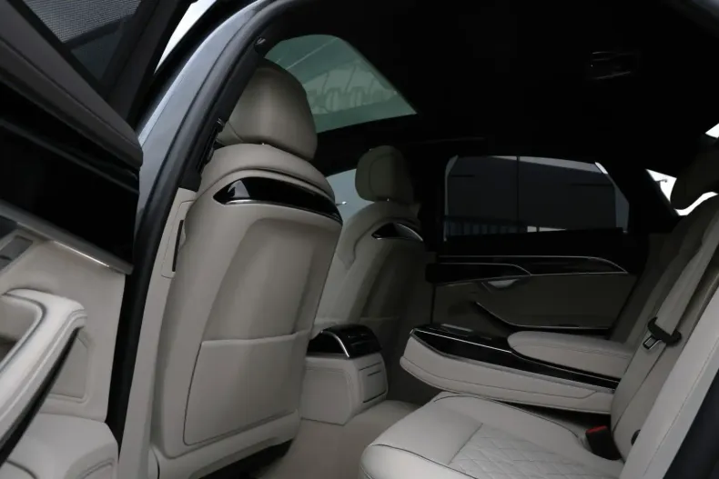 Audi A8 din 2023 cu 6.018 km - oferta AUD124679 - foto 26