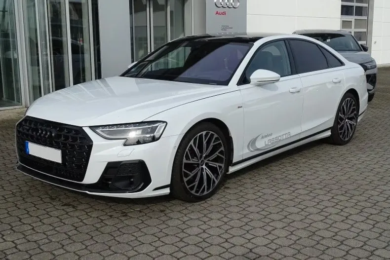 Audi A8 din 2023 cu 29.000 km - oferta AUD124680 - foto 2