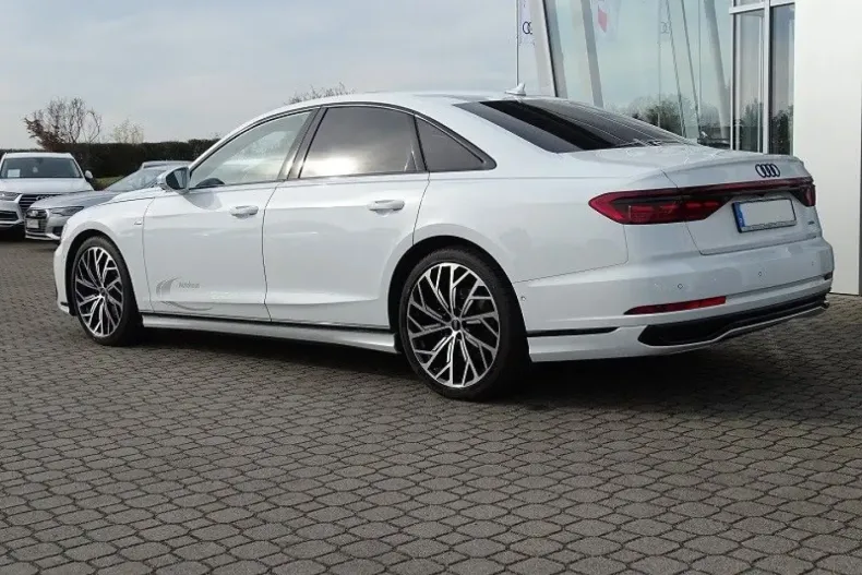 Audi A8 din 2023 cu 29.000 km - oferta AUD124680 - foto 9