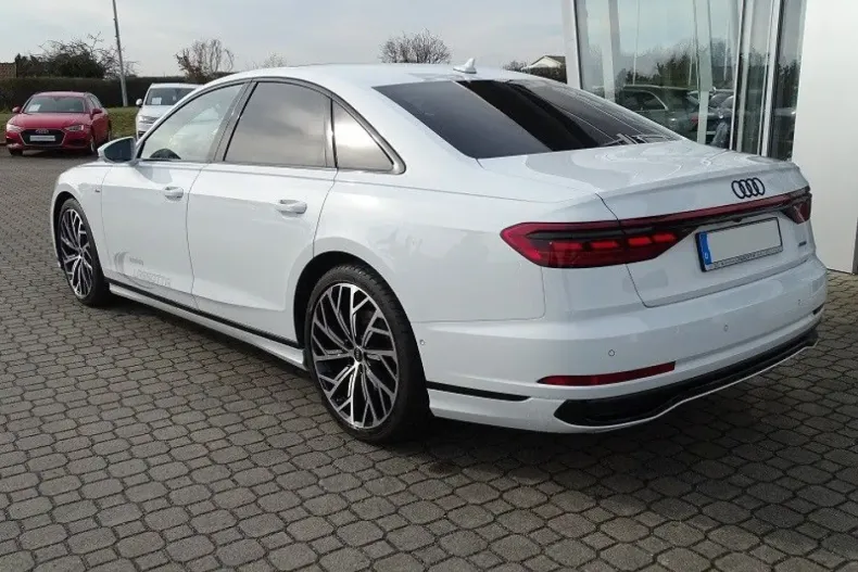 Audi A8 din 2023 cu 29.000 km - oferta AUD124680 - foto 10