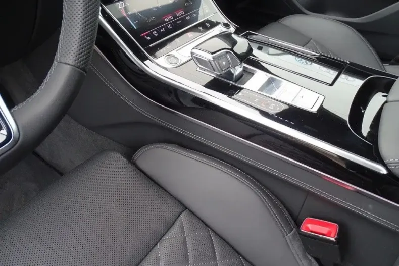 Audi A8 din 2023 cu 29.000 km - oferta AUD124680 - foto 18