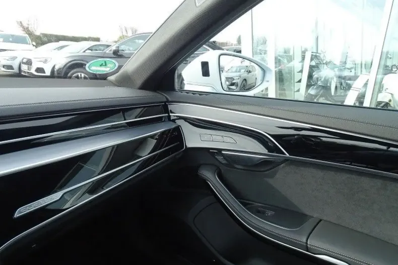 Audi A8 din 2023 cu 29.000 km - oferta AUD124680 - foto 24