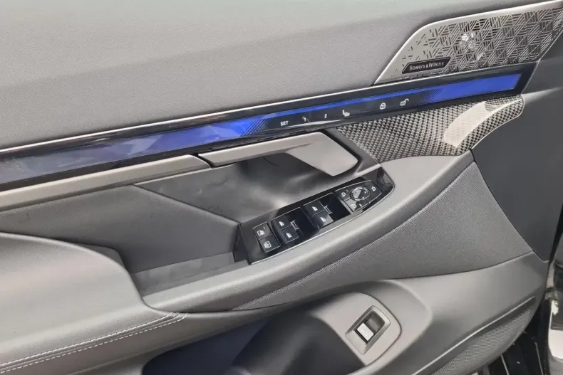 BMW M5 din 2025 cu 4.064 km - oferta BMW124691 - foto 5